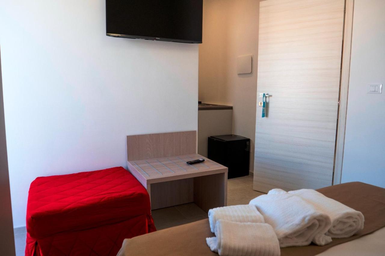B&B A Un Passo Dal Mare Torre Canne Eksteriør bilde